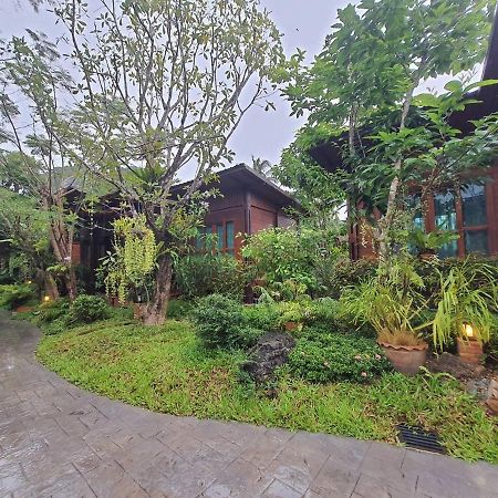 Areeya Phubeach Resort Wooden House Bancsongphli Kültér fotó
