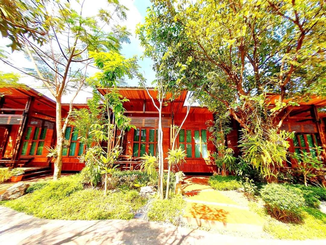 Areeya Phubeach Resort Wooden House Bancsongphli Kültér fotó