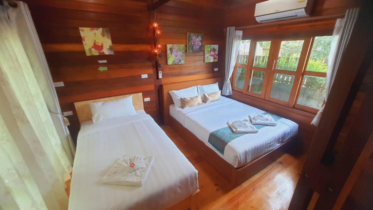 Areeya Phubeach Resort Wooden House Bancsongphli Kültér fotó