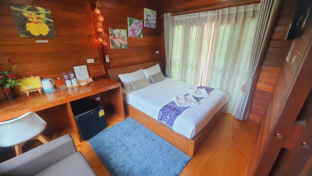 Areeya Phubeach Resort Wooden House Bancsongphli Kültér fotó