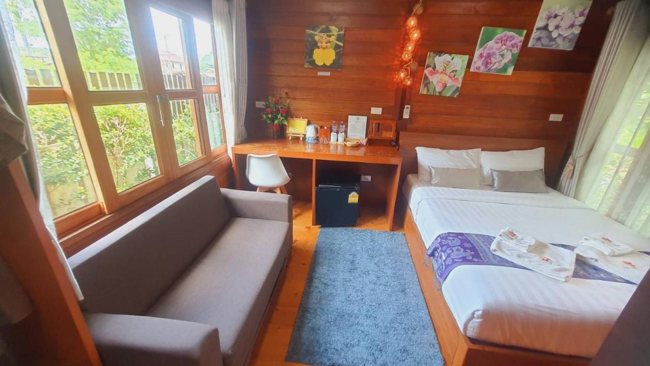 Areeya Phubeach Resort Wooden House Bancsongphli Kültér fotó