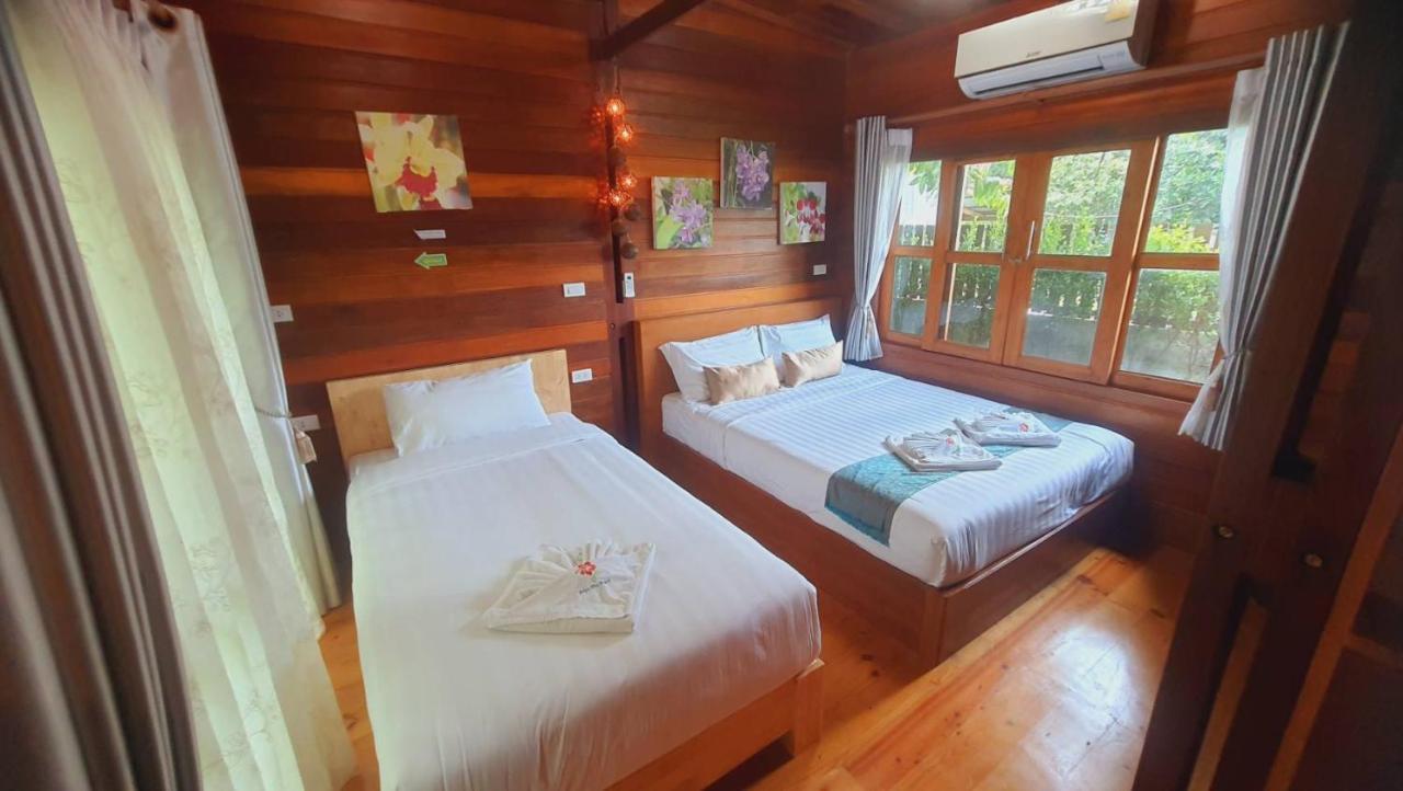 Areeya Phubeach Resort Wooden House Bancsongphli Kültér fotó