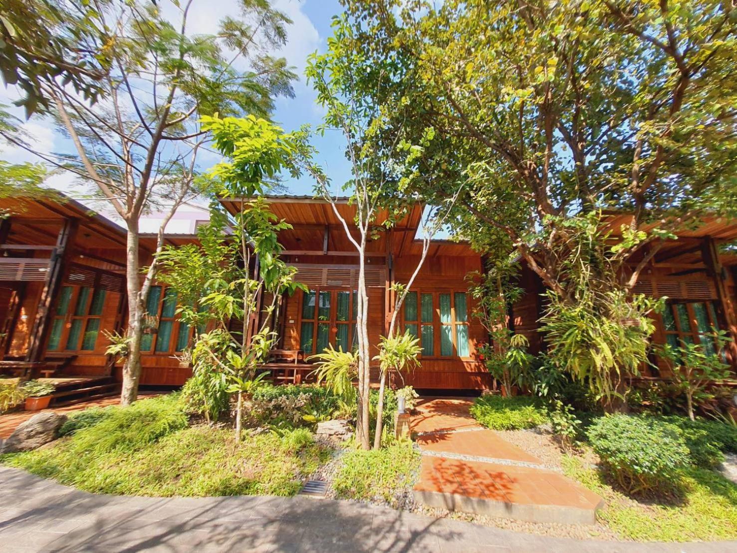 Areeya Phubeach Resort Wooden House Bancsongphli Kültér fotó